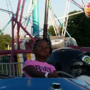 Meet your Posher, Kyra